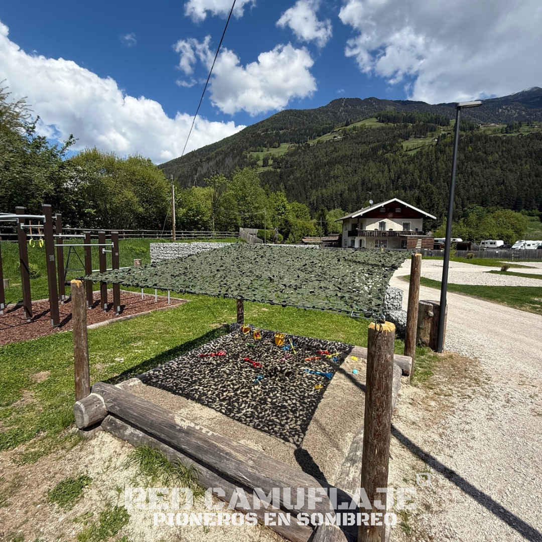 Red Woodland Premium Reforzada | Color: Bosque