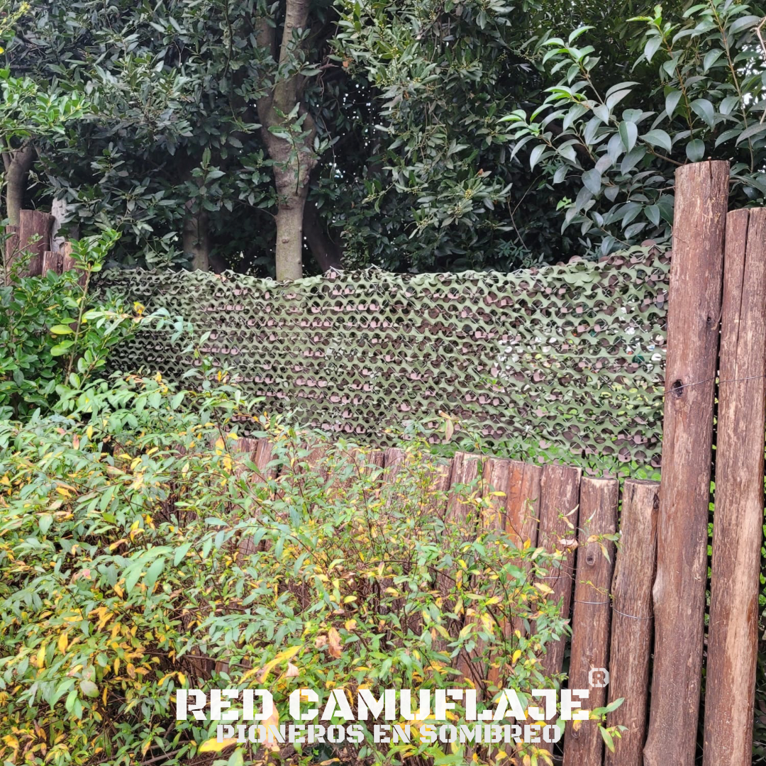Red Woodland Pro