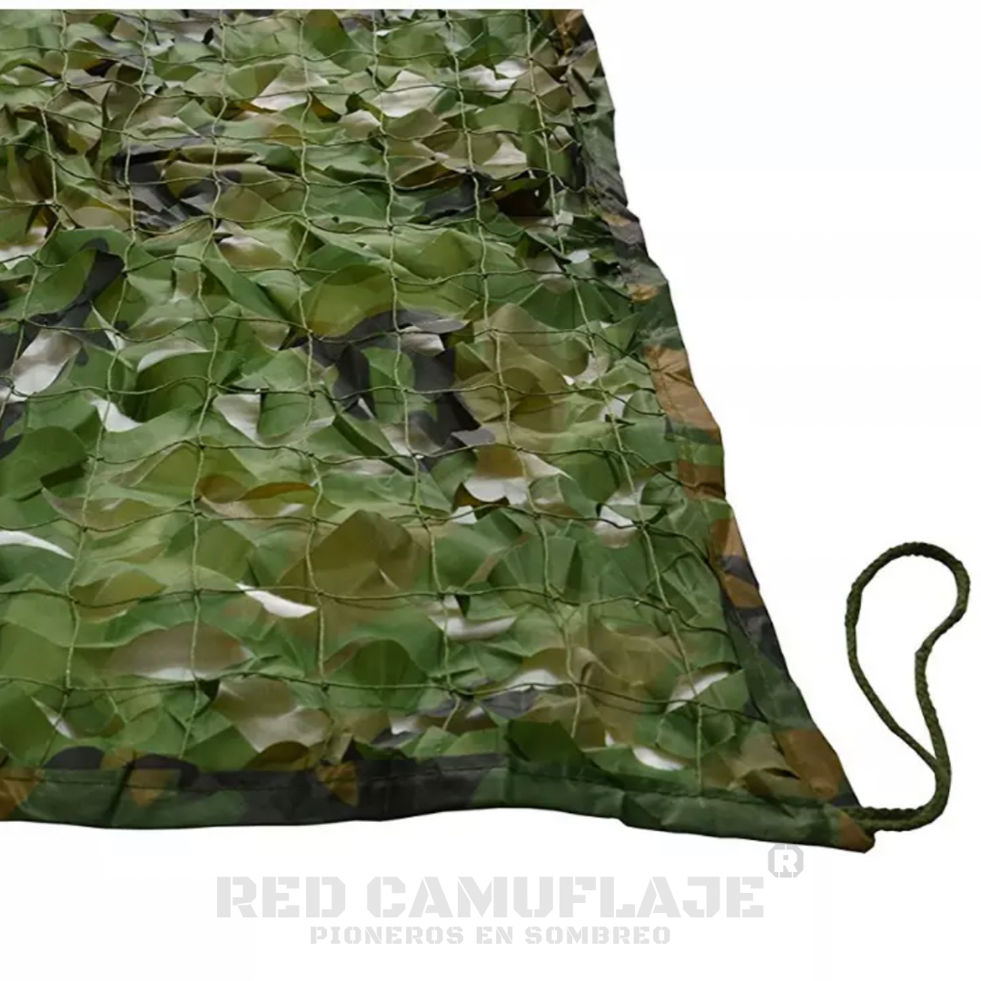 Red Woodland Camo | Color: Bosque