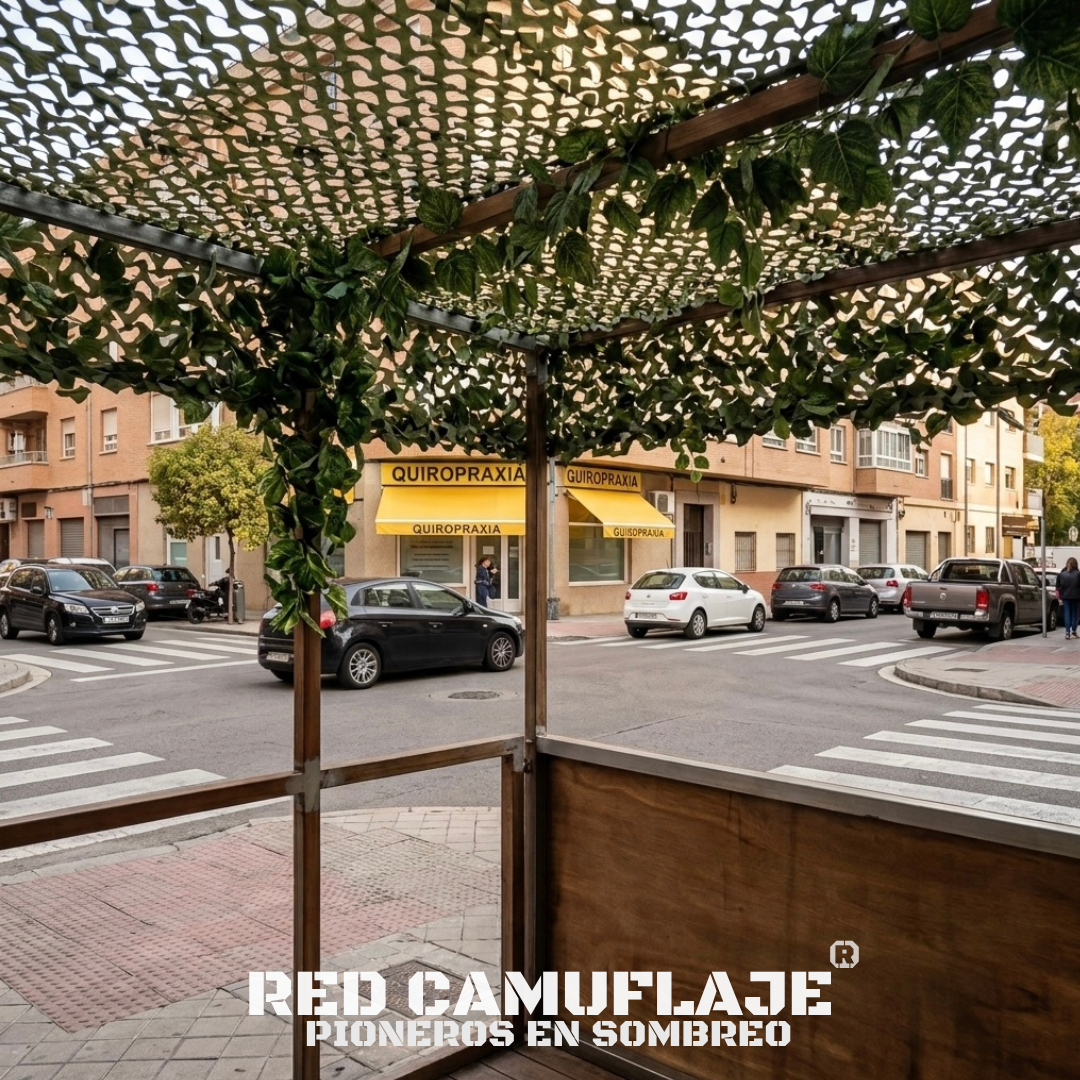Red Woodland Pro